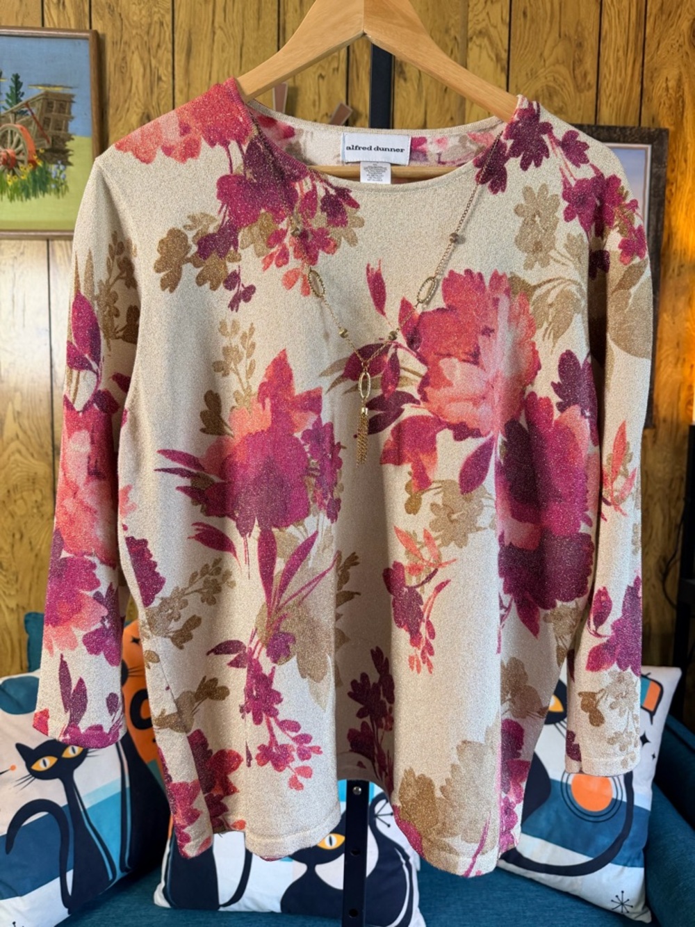 Vintage Alfred Dunner Floral Sparkle Top with Built in Necklace